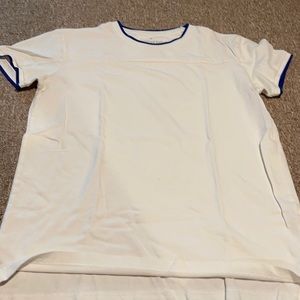 American eagle shirt size m